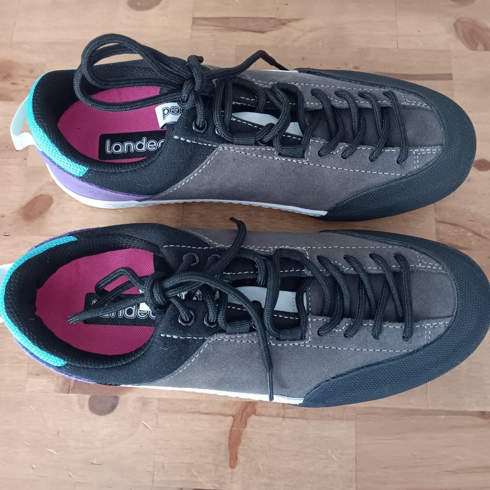 LANDED |THE SWITCHBACK| UNISEX 8.5 Women 7 Mens Walking Comfort Skater Shoes NWB - Picture 4 of 10